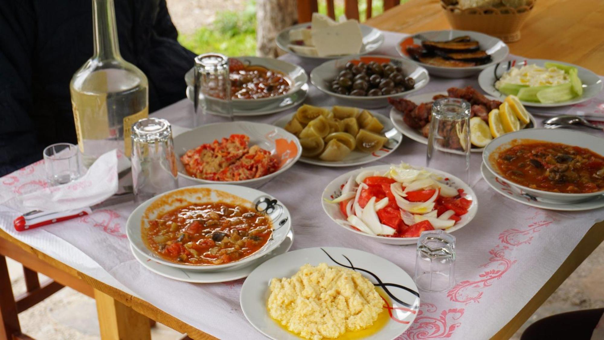 The Blue Eye Bed & Breakfast Vuthaj Dış mekan fotoğraf